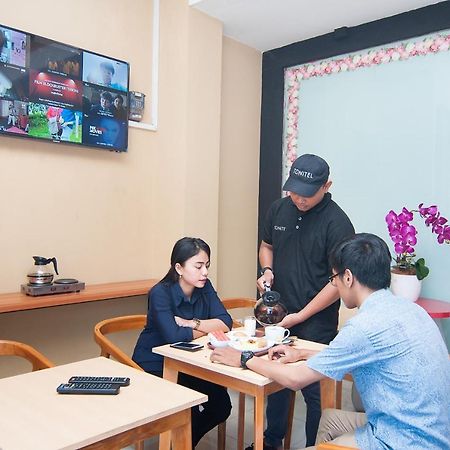 Tonitel Hotel Malioboro יוגיאקרטה מראה חיצוני תמונה