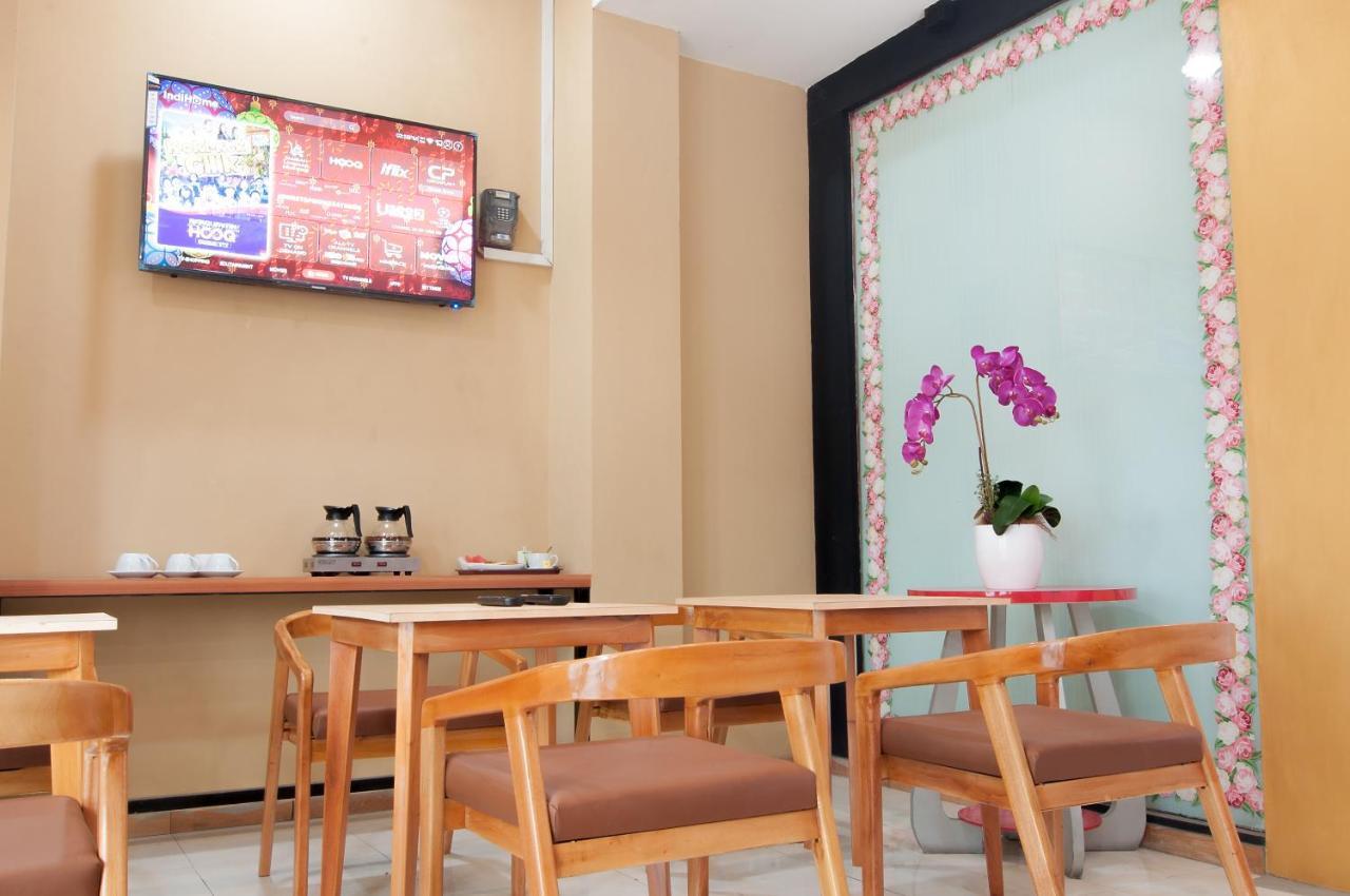 Tonitel Hotel Malioboro יוגיאקרטה מראה חיצוני תמונה